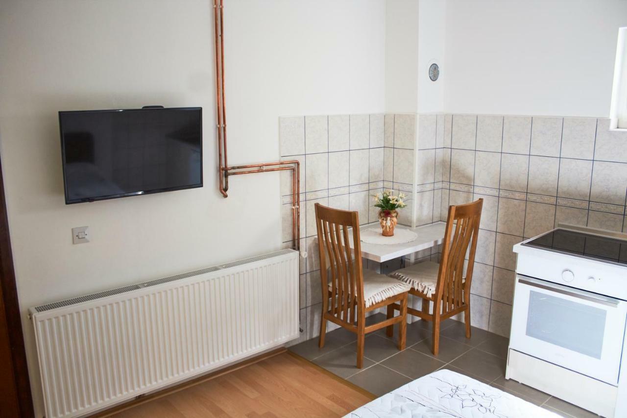 Apartment Angelina Требинье Экстерьер фото