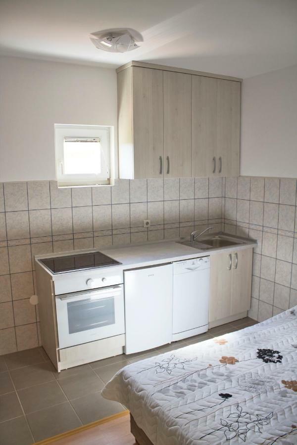 Apartment Angelina Требинье Экстерьер фото