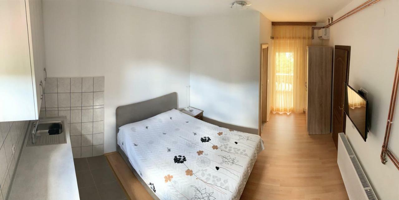 Apartment Angelina Требинье Экстерьер фото